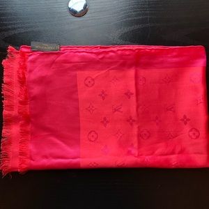 Louis Vuitton Scarf